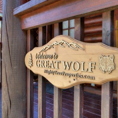 Great Wolf Cabin In Pigeon Forge! Villa Exterior foto