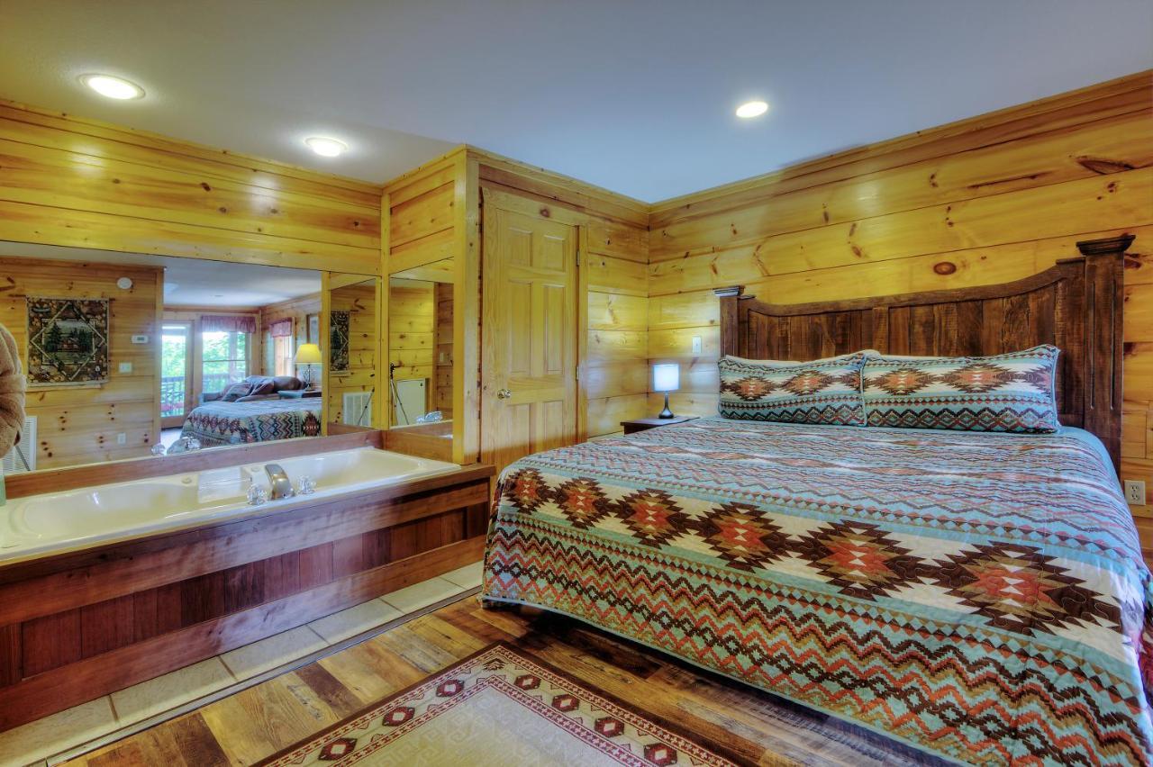Great Wolf Cabin In Pigeon Forge! Villa Exterior foto