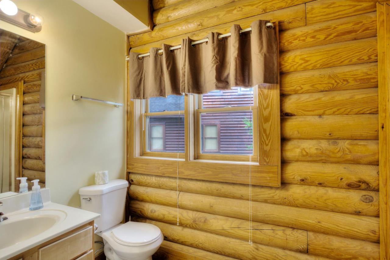 Great Wolf Cabin In Pigeon Forge! Villa Exterior foto