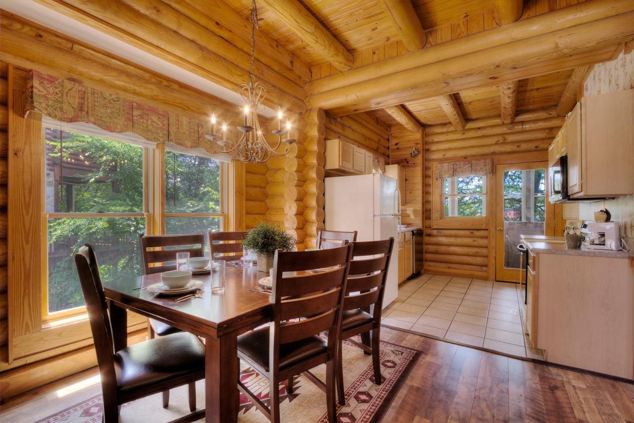 Great Wolf Cabin In Pigeon Forge! Villa Exterior foto